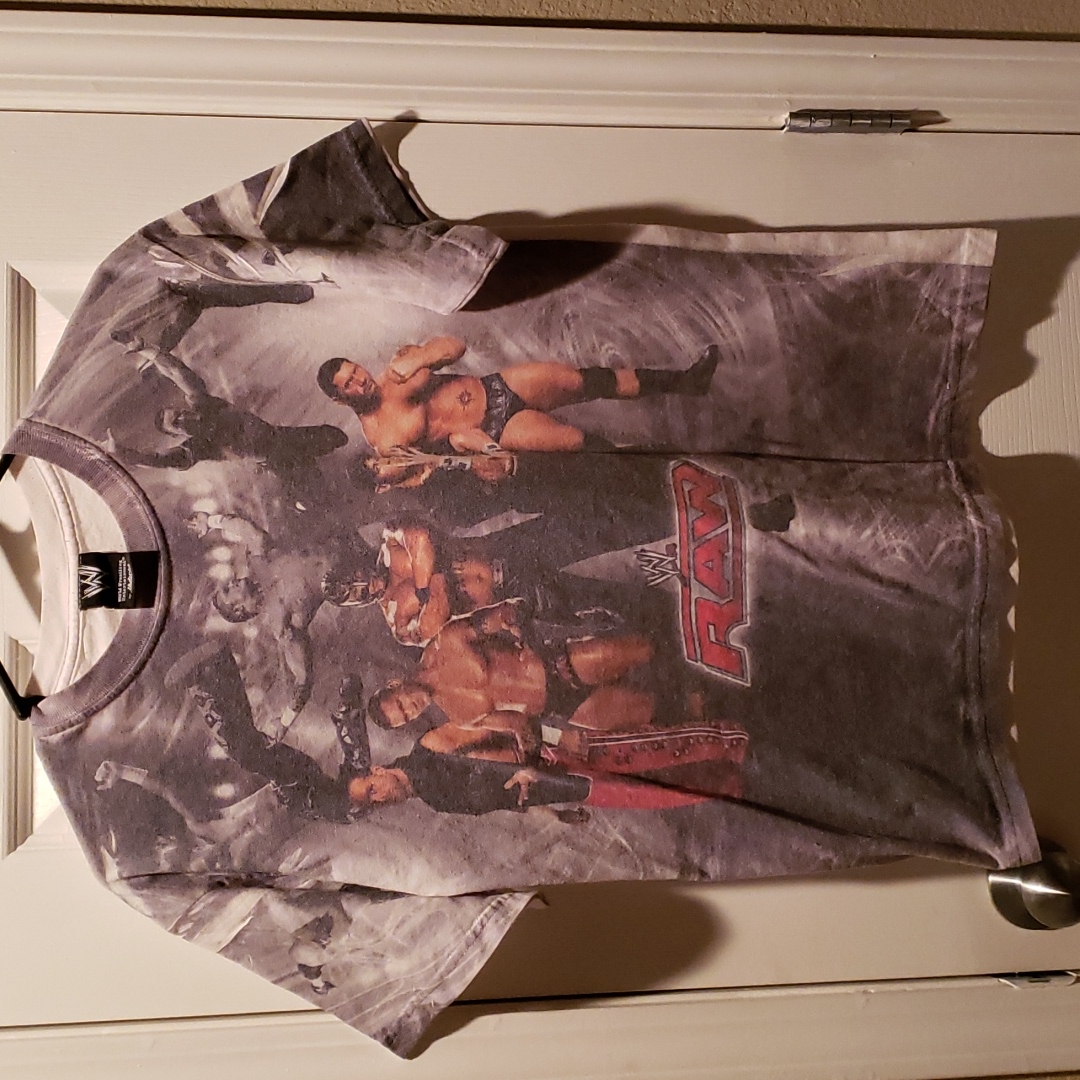 Wwe Raw Wrestling Graphic Tee Size Boys Xl